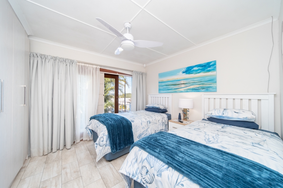 4 Bedroom Property for Sale in Bonza Bay Eastern Cape